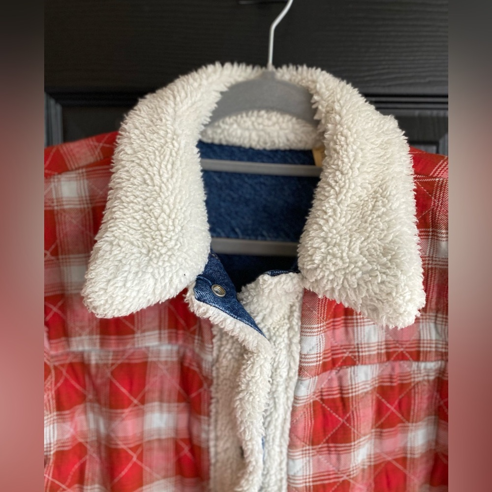 Levi's Women's Original Sherpa Reversible Trucker Jacket-Size M - Picture 13 of 15